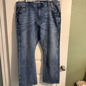 Wrangler Men's Light Blue Slim Jeans